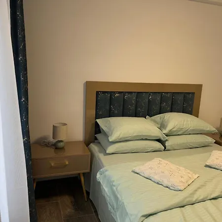 Happy Summer - Centru Apartment *